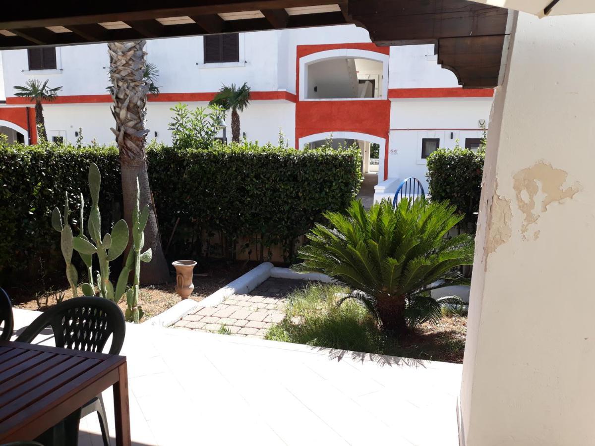 Villa In Villaggio Porto Cesareo Exterior foto